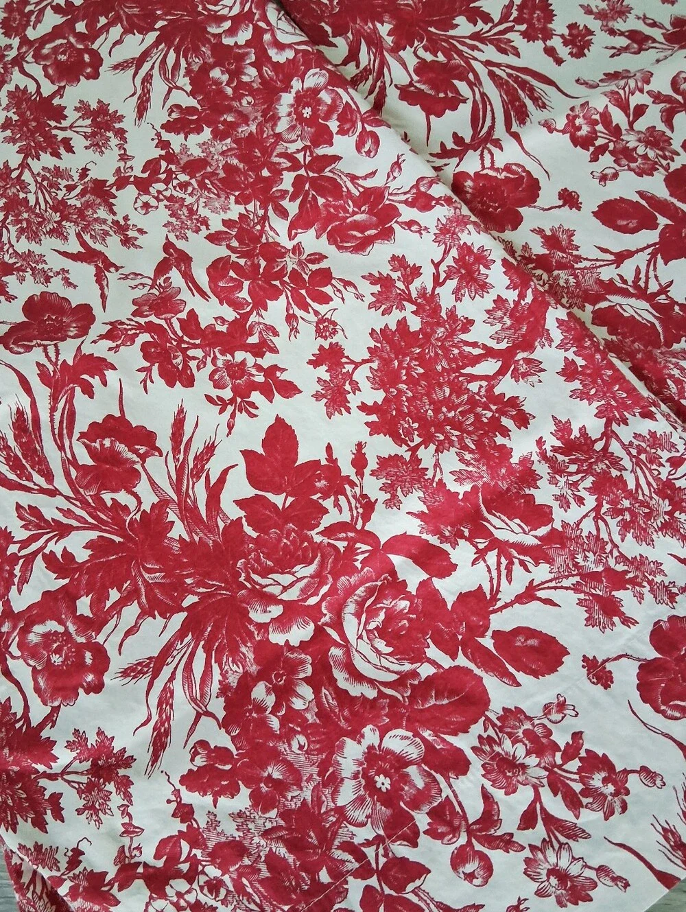 Pottery Barn Sorrel Red Floral Toile Pillow Shams Set Of 4 King